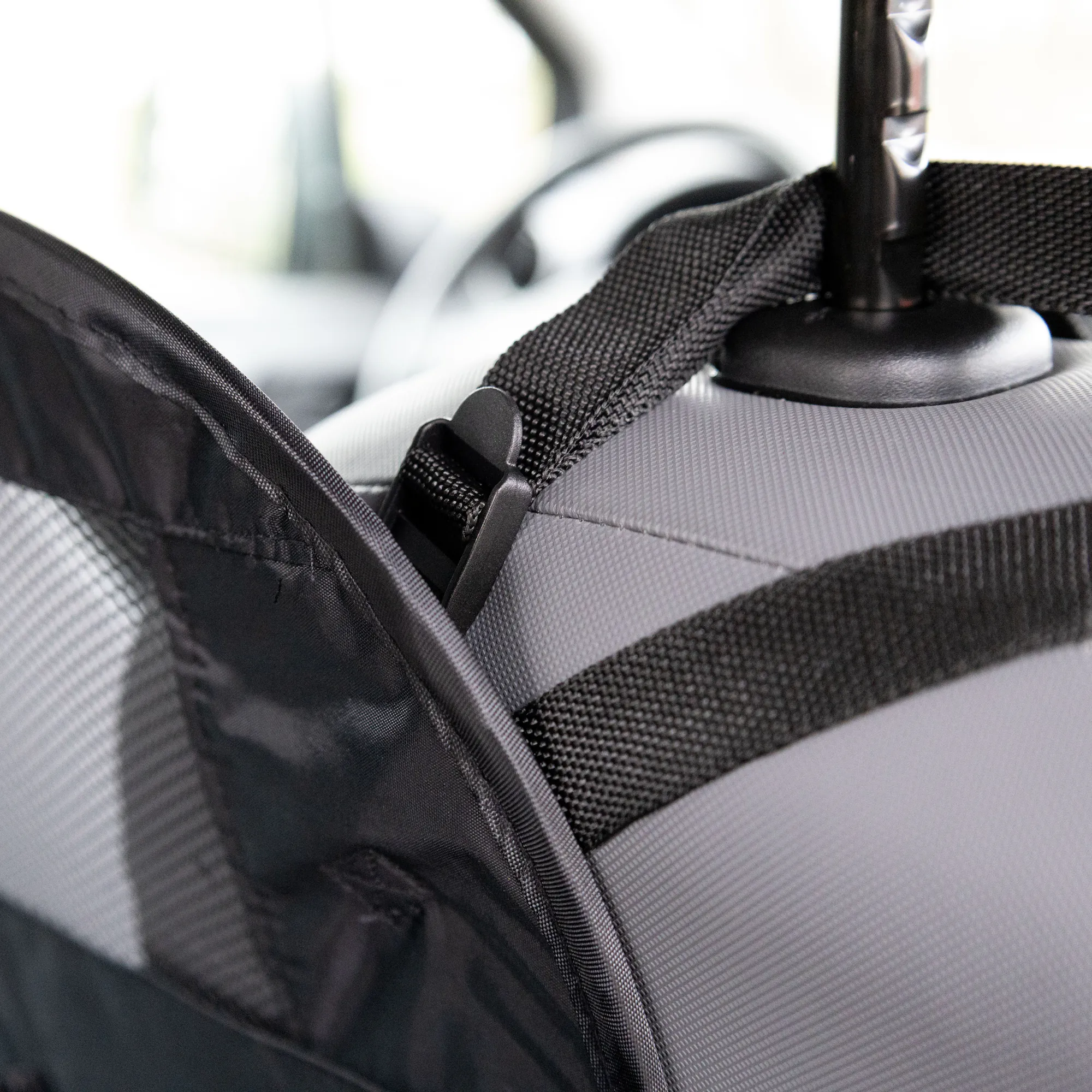 Flamingo Car Pet Barrier